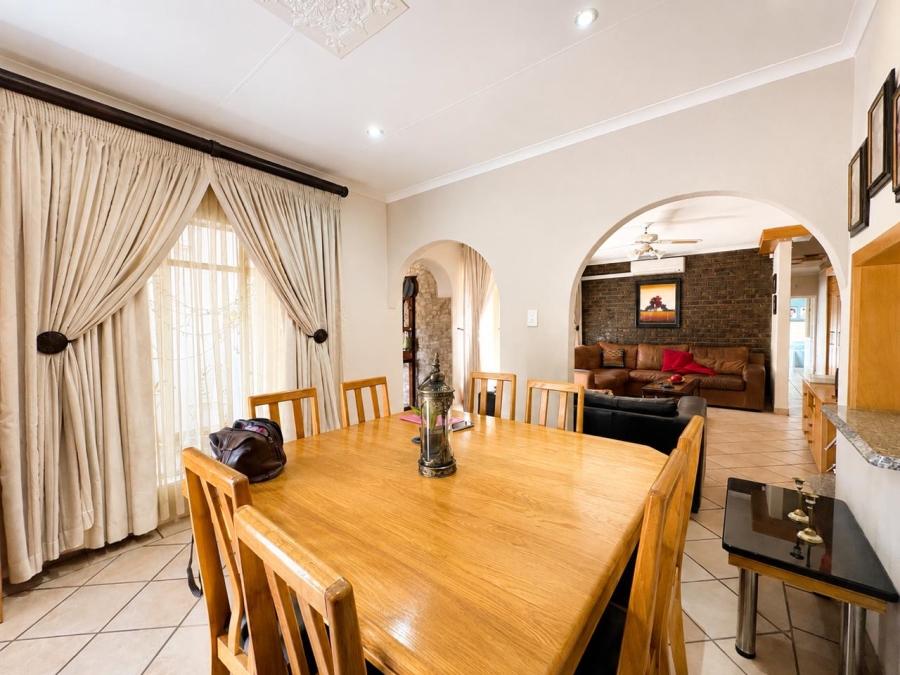 3 Bedroom Property for Sale in Wilkoppies North West